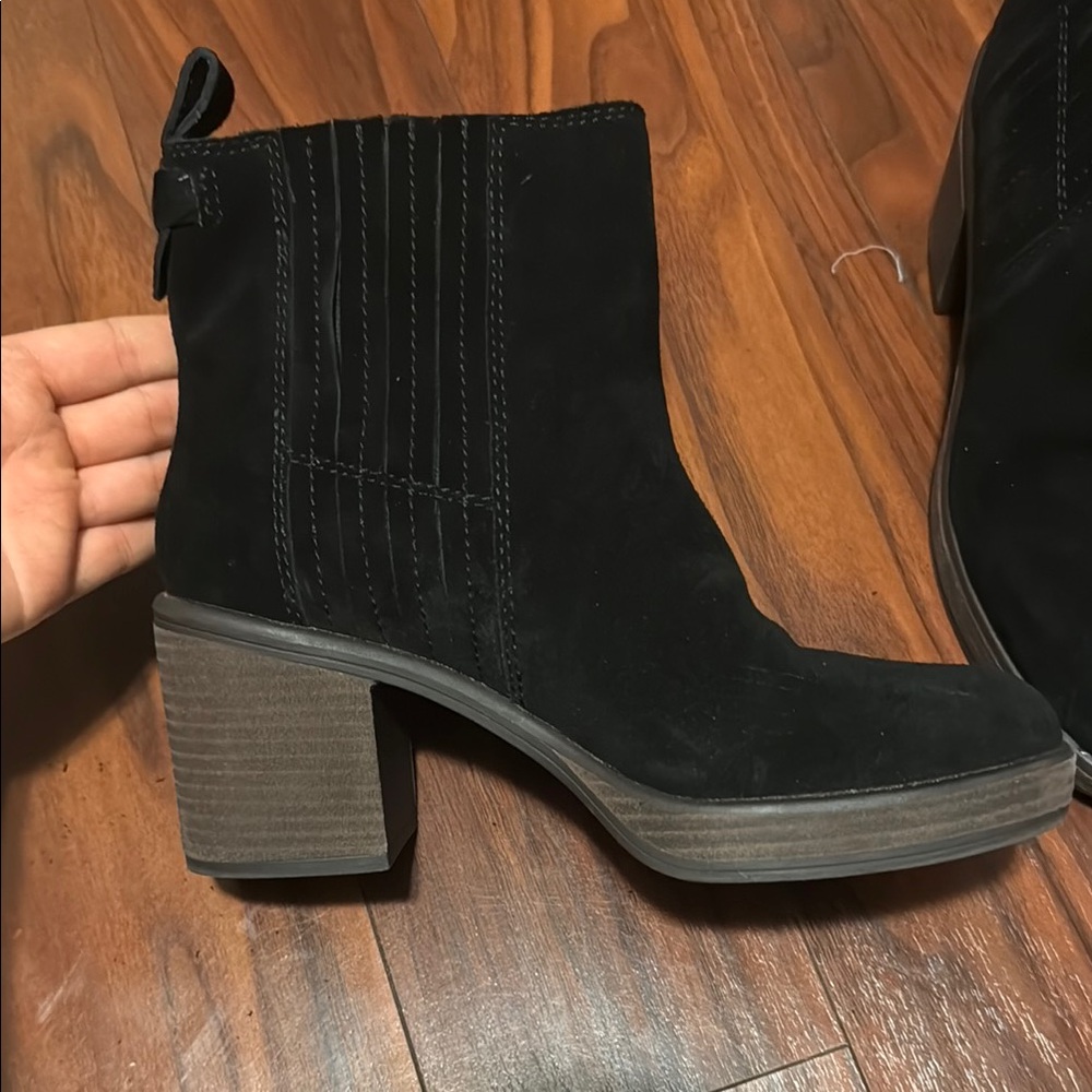 Crown Vintage Black Ankle Booties